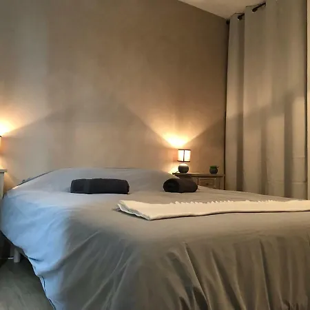 Au Coeur De Vue Sur Le Chateau アパート カーン